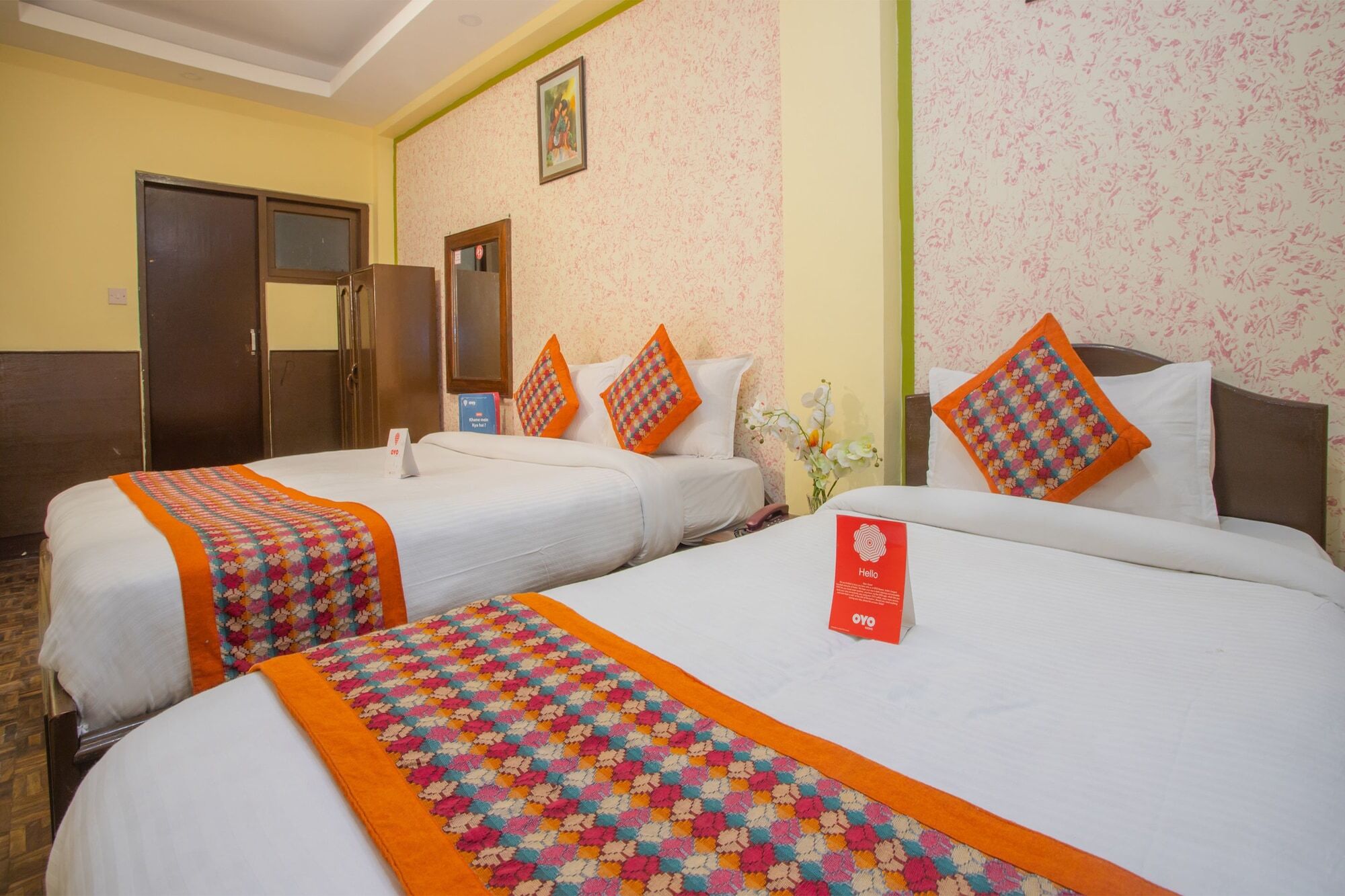 Oyo 153 Aster Hotel Nepal カトマンズ エクステリア 写真