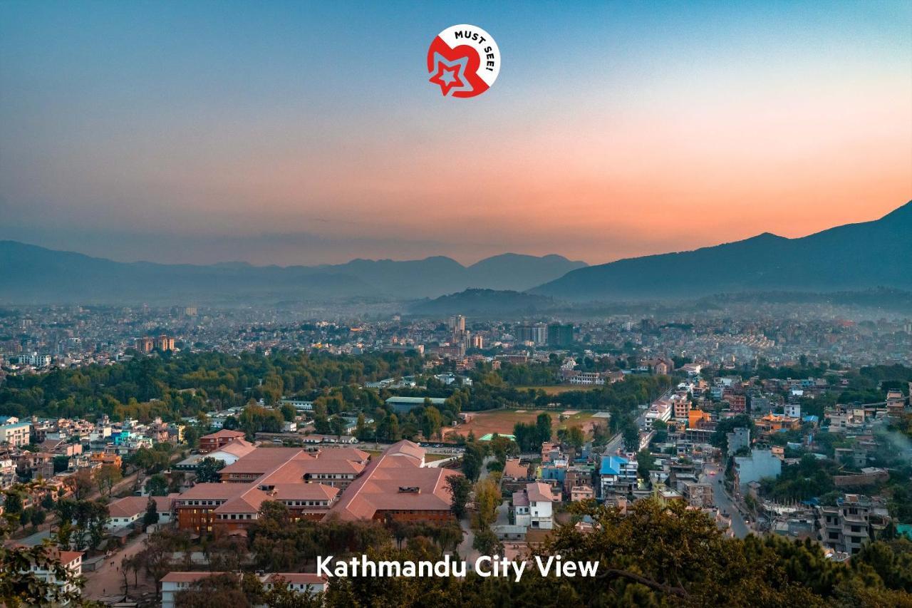 Oyo 153 Aster Hotel Nepal カトマンズ エクステリア 写真
